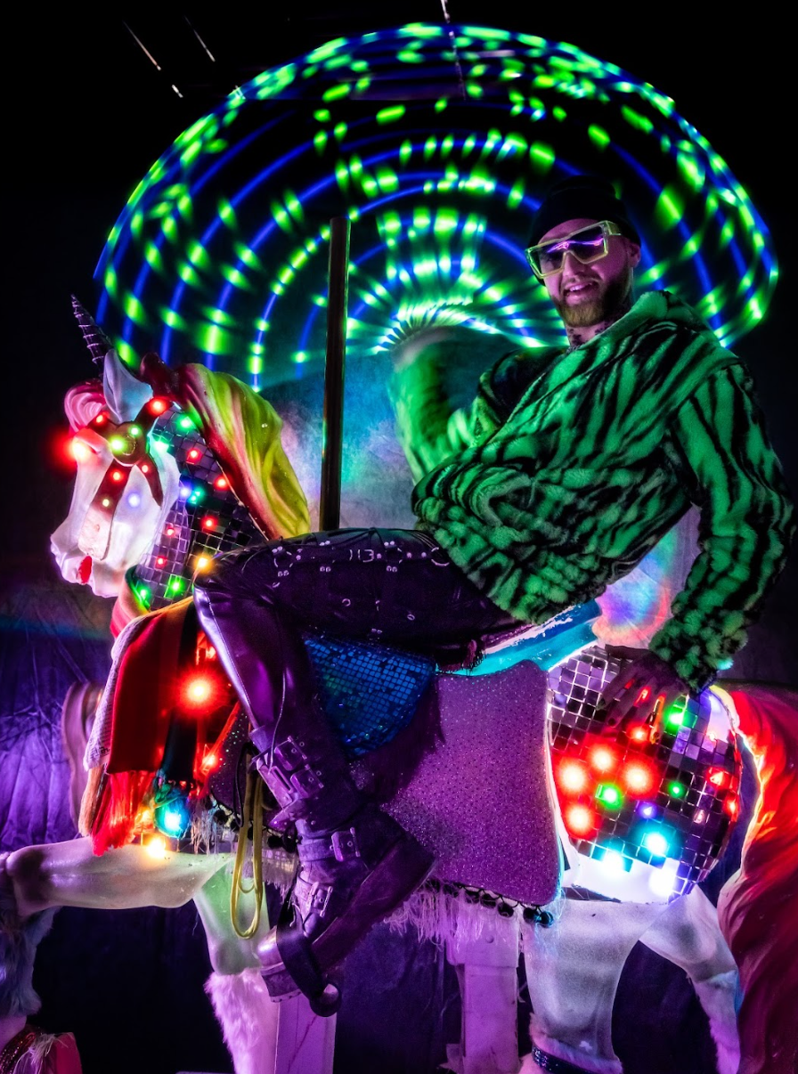 Starlight Spin™ LED Heart Hoop