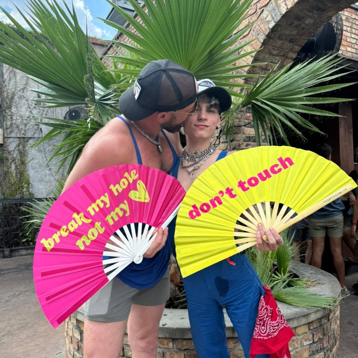 Bed Breaker – Festival Fan
