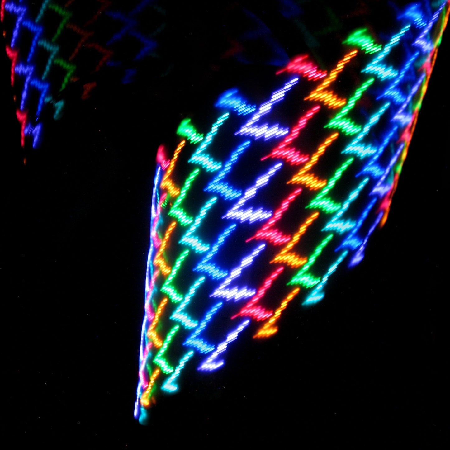 Starlight Spin™ – Atomic V LED Wand (Advanced Features)