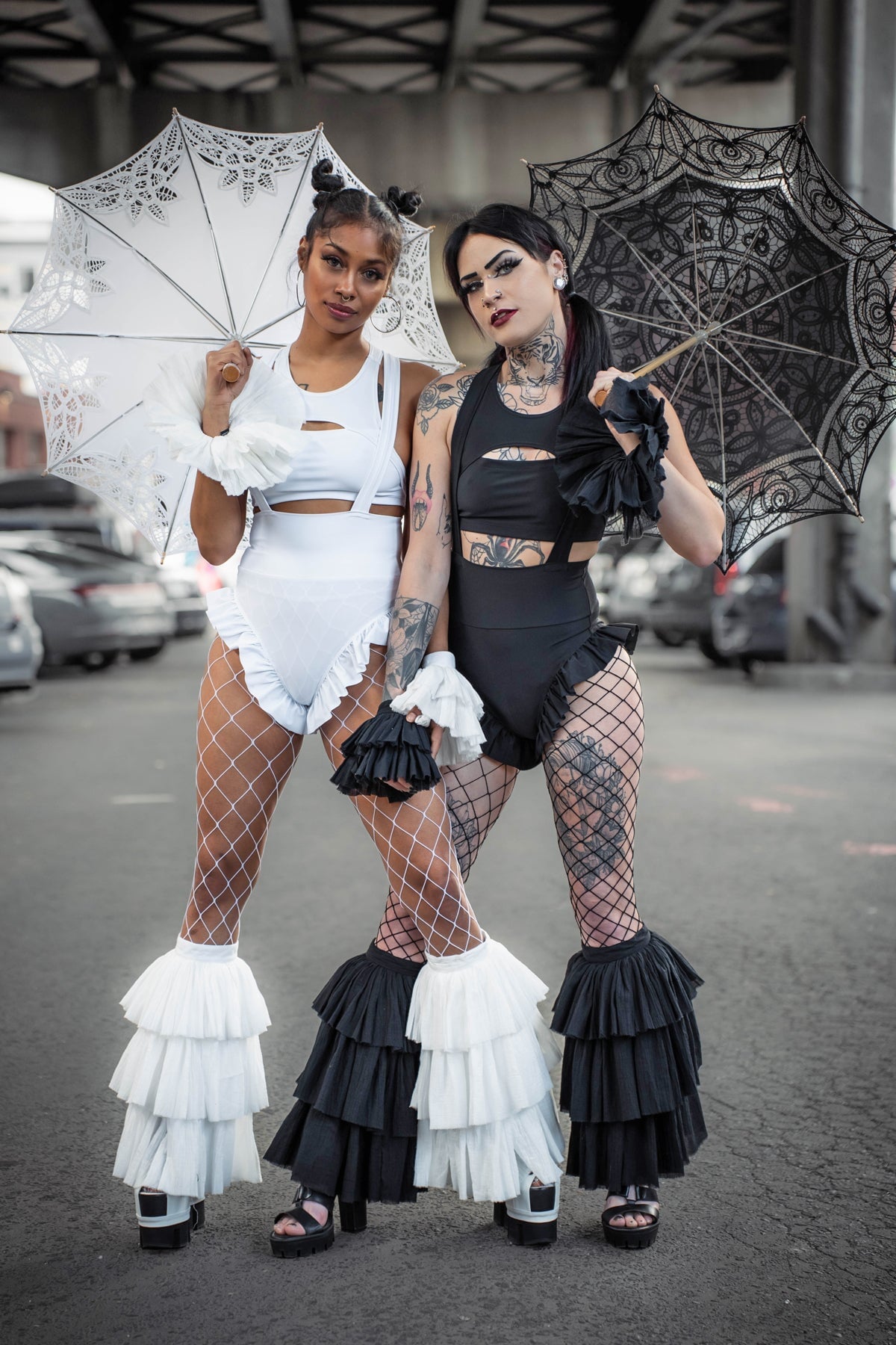 Dandy Ruffle Bell Bottom Leg Covers — White Cotton | Eyecon x Five and Diamond