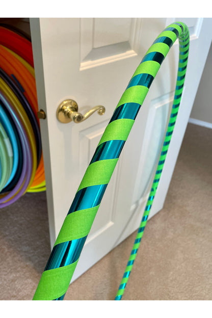 Prism Flow Fitness Hoop — Mirror & Holographic Grip Edition