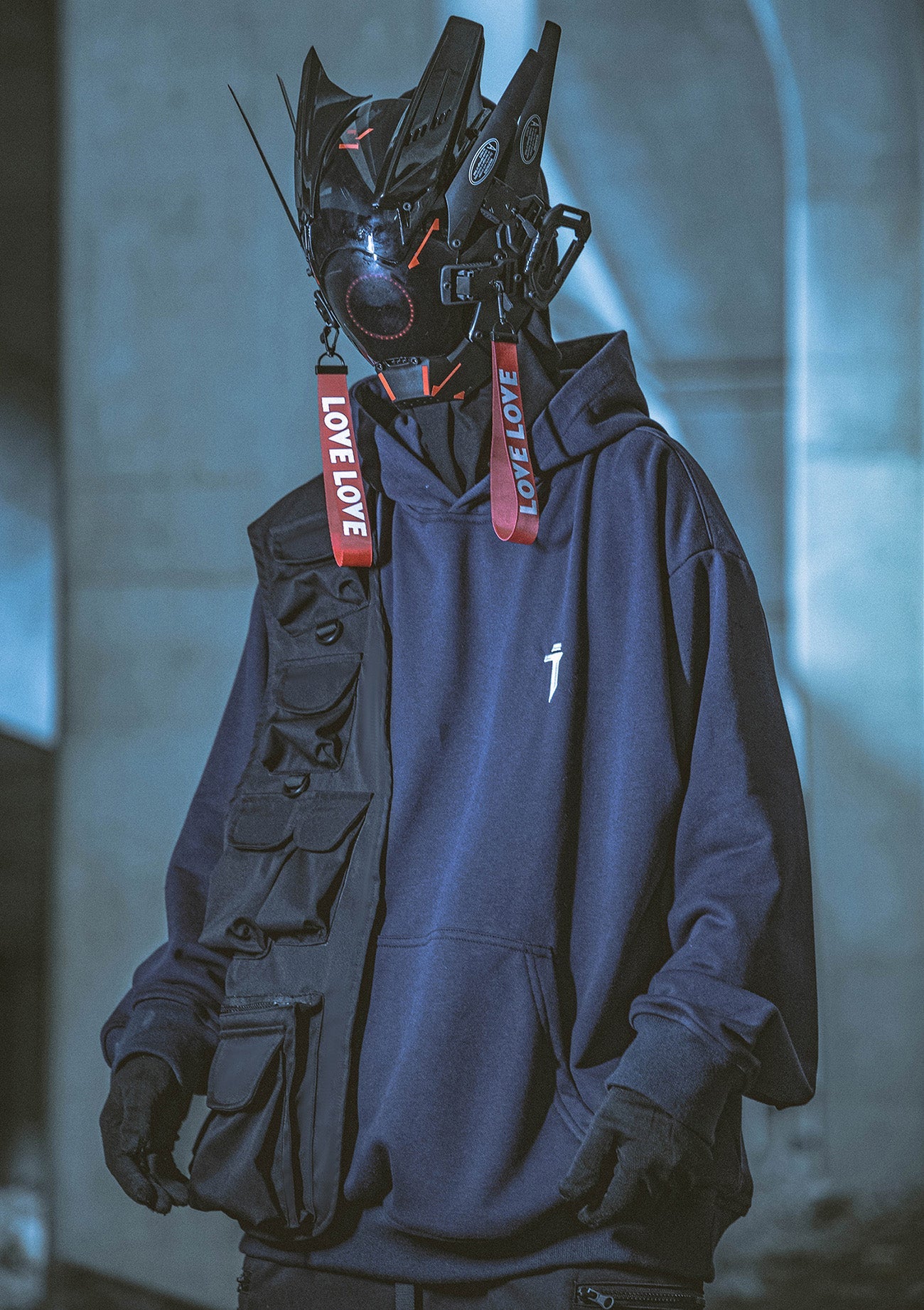 Utility Mode Multi-Pocket Hoodie — Grey