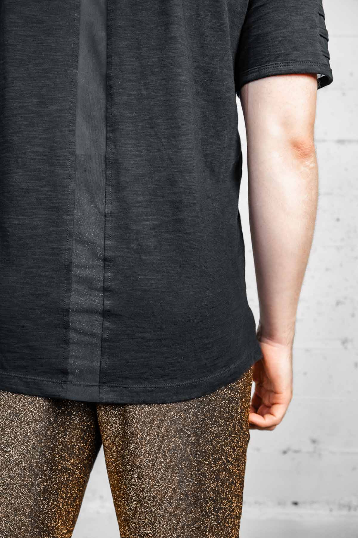 Gamut Longline Mesh Panel Tee — Slim Fit in Black | Five and Diamond