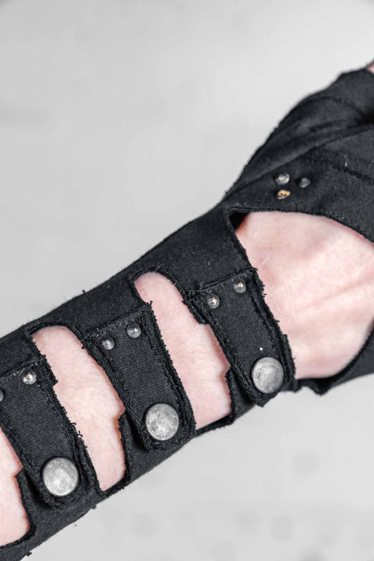 Minaret Snap Gauntlets — Black Cotton | Five and Diamond