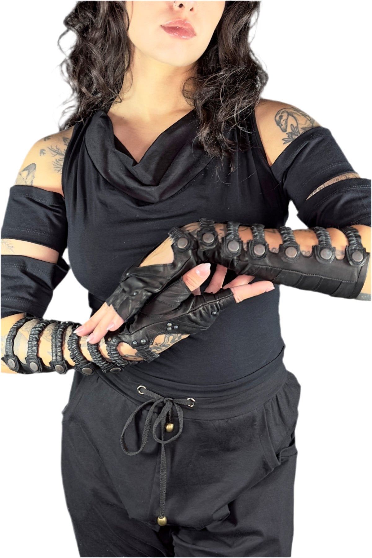 Minaret Leather Gauntlets — Heart Cutout Fingerless Gloves | Five and Diamond