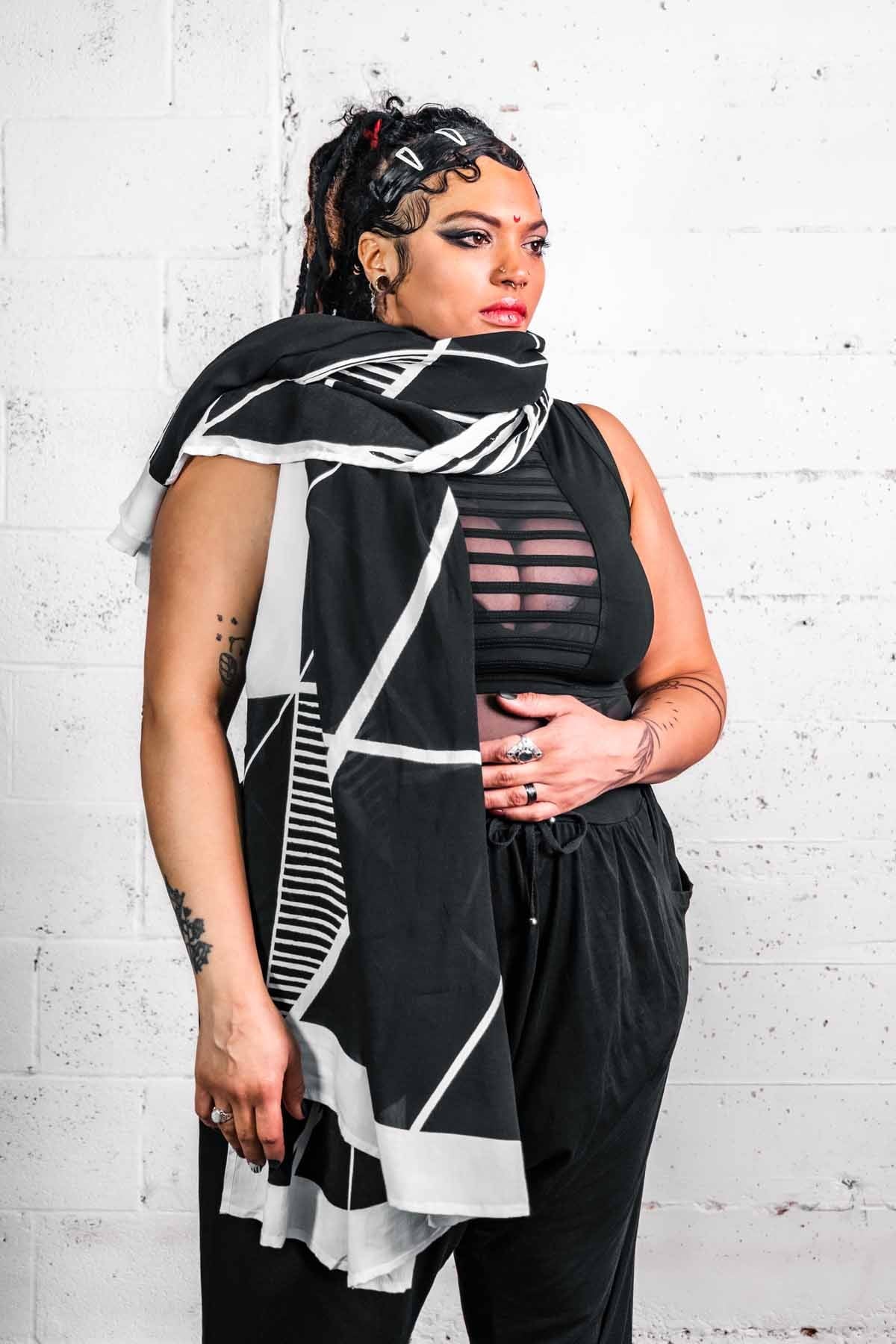 Oversize Geometric Scarf — Rayon | Five and Diamond