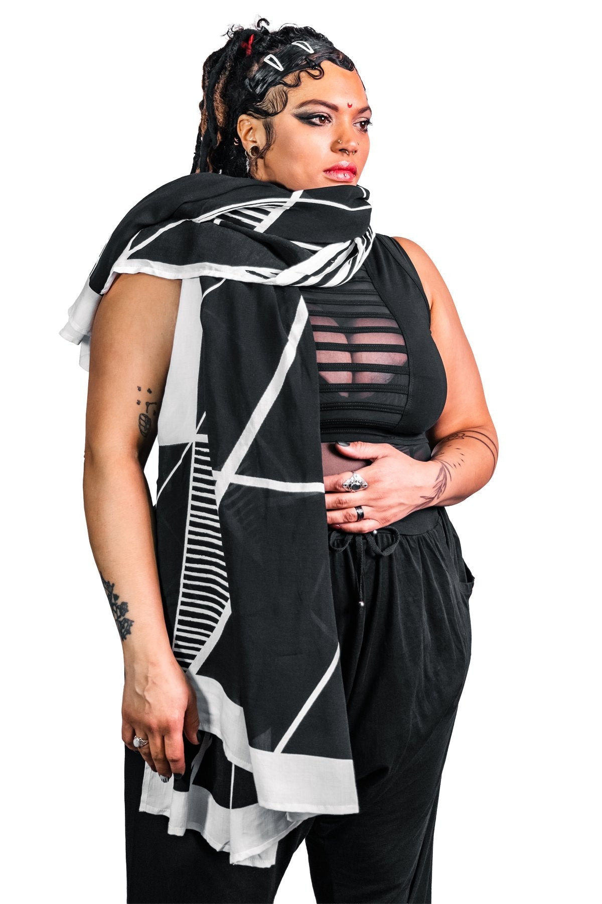 Oversize Geometric Scarf — Rayon | Five and Diamond
