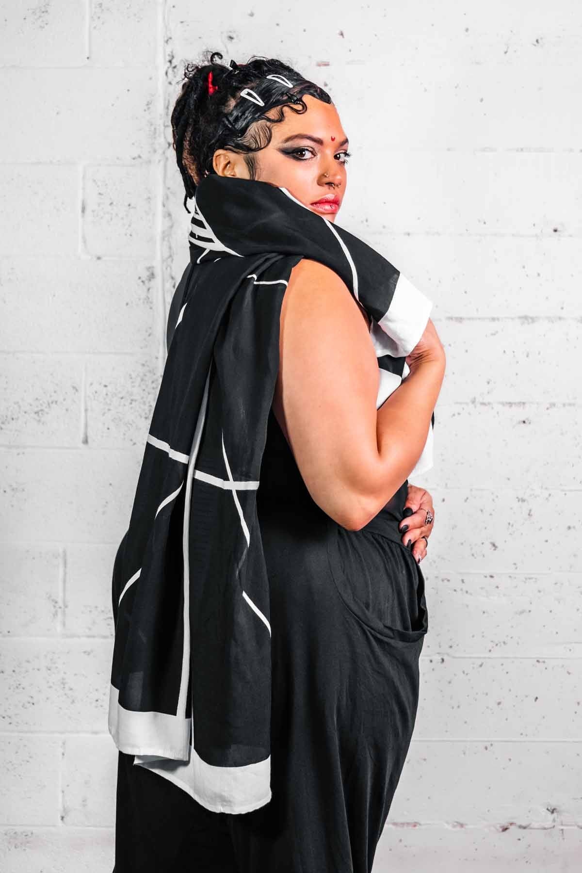 Oversize Geometric Scarf — Rayon | Five and Diamond